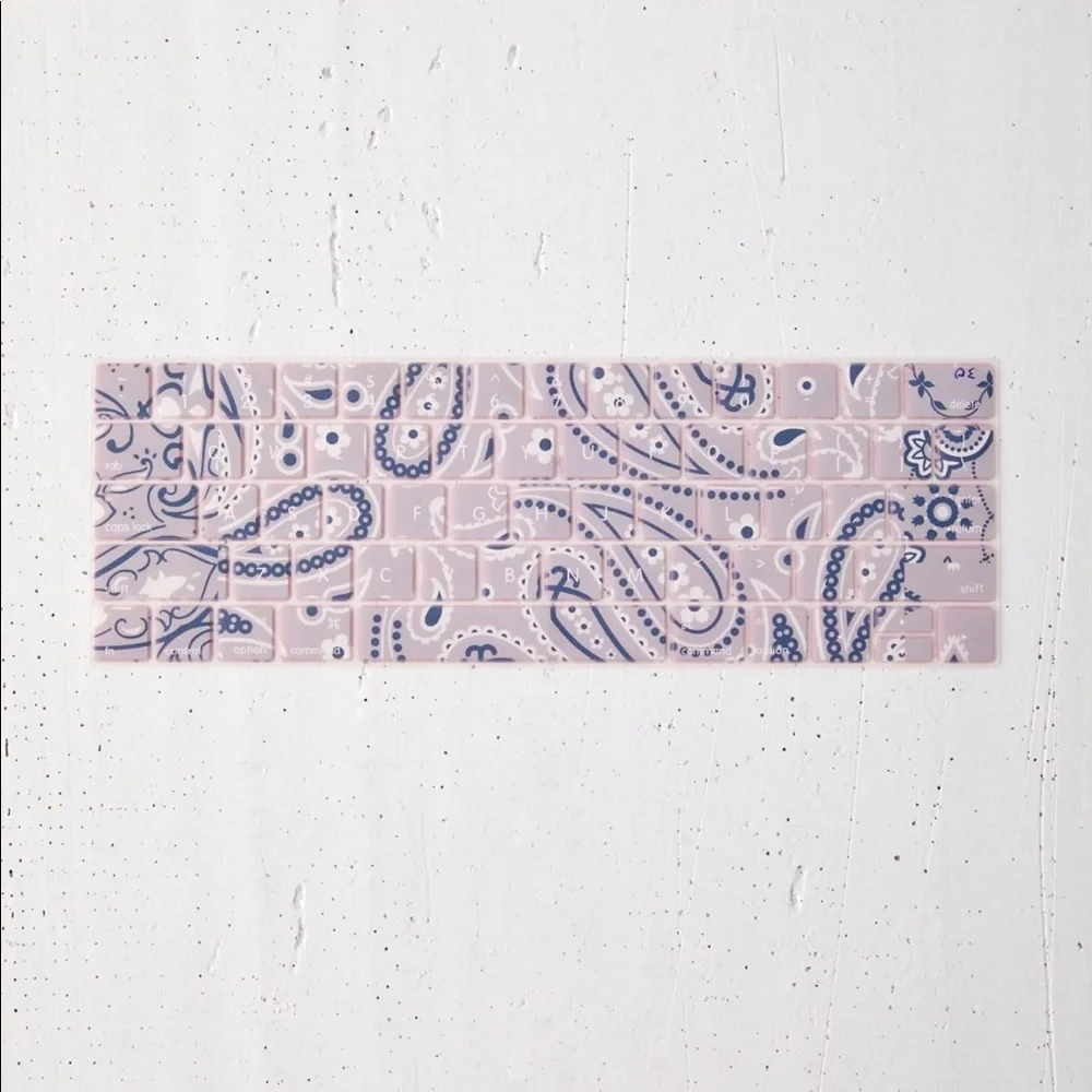 UO MacBook PRO Printed Keyboard Cover